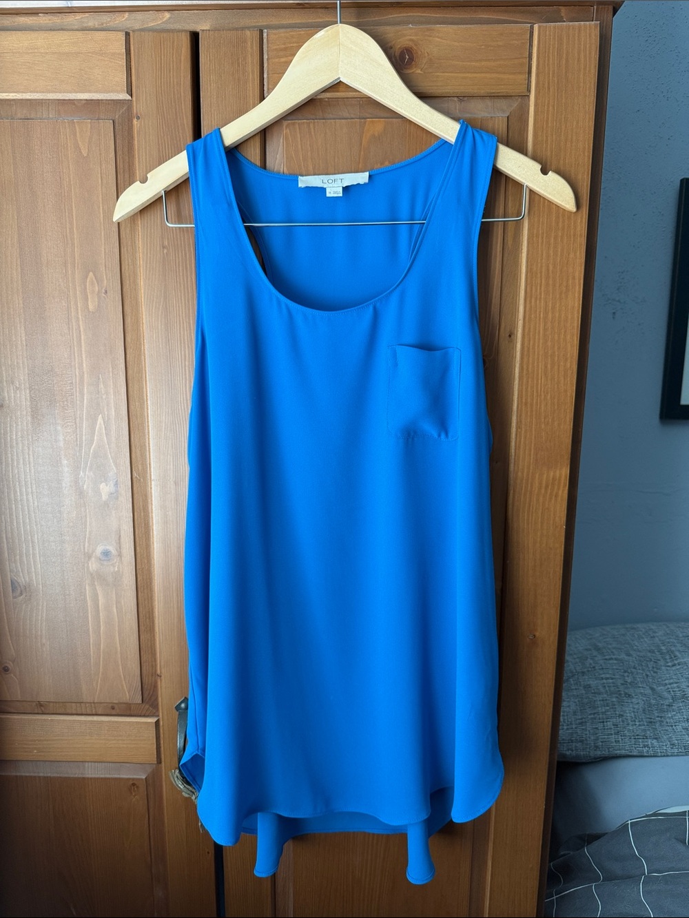 LOFT electric blue racerback top (Ptp 19.5”)